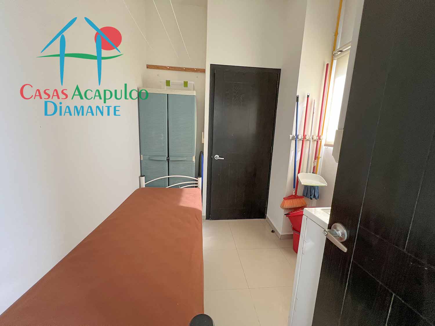 Pacífico Diamante Vela 201 - Área de servicio 2